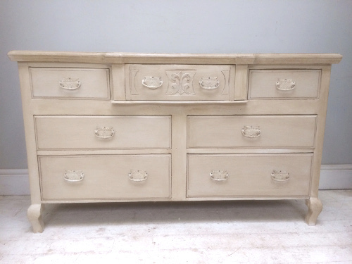 ANTIQUE DECORATIVE ARTS AND CRAFTS STYLE SIDEBOARD
